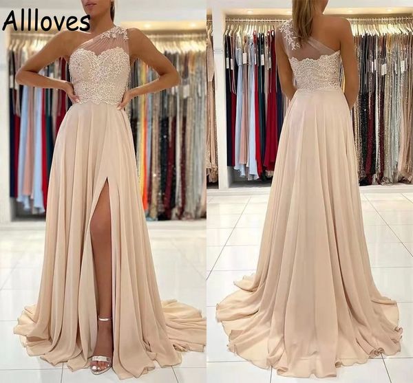 Elegant One Schulter -Chiffon Eine Linie Brautjungfernkleider Spitze appliziert Einfache Hochzeits Gast Prom Party Kleider Sweey Side Sace Slit Maid of Ehrenkleider CL0331