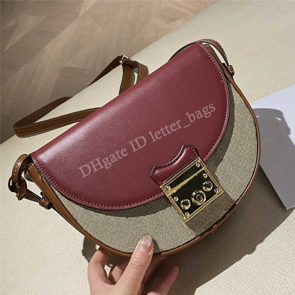 

luxurys designers padlock half moon saddle women shoulder bags handbag purse wallet crossbody tote makeup cosmetic bag purses wallets