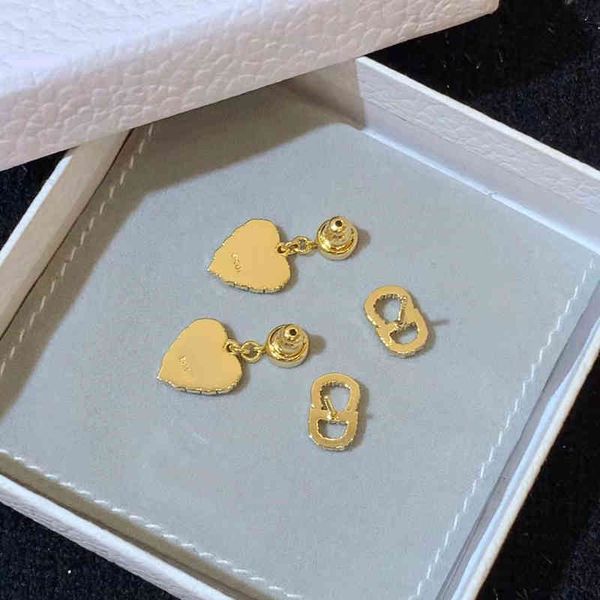 

love pearl earrings women's simple heart-shaped personalized earrings, Golden