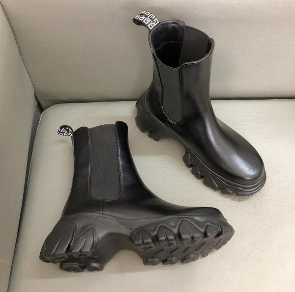

2022 designer women thick sole chelsea boots women's short boot retro fashion all-match leather new elastic 6cm platform ladies martin, Black