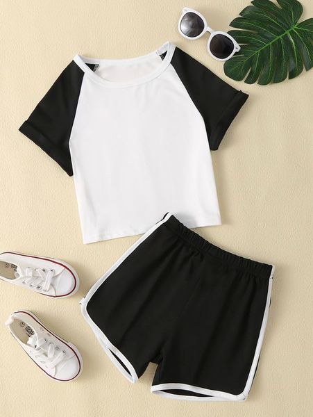 

toddler girls two tone raglan sleeve tee & contrast binding shorts she, White