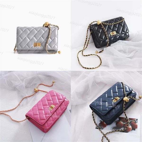 

2021 7a women's handbag sheepskin handbag fashion gold chain flip wallet cross designer bag luxury waist wallet