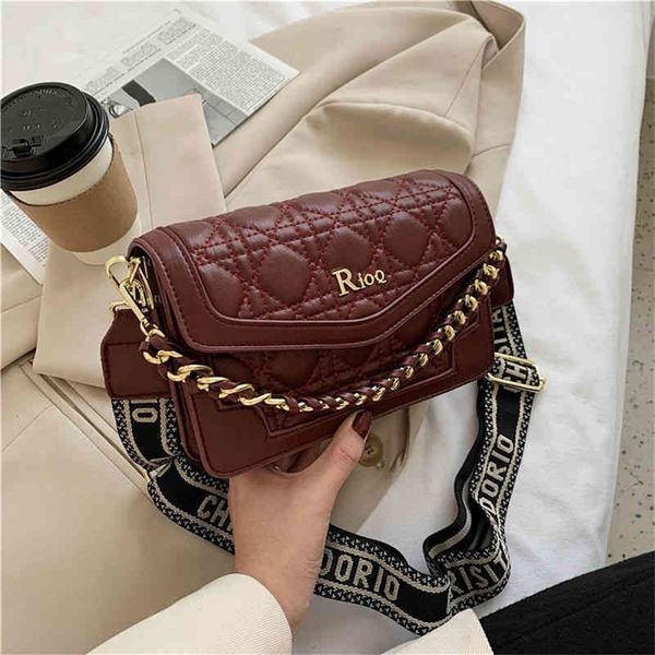 

chain fashion versatile one shoulder bag wide shoulder strap small square bag x29b 80% off outlet online