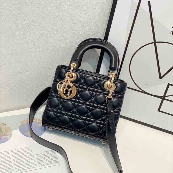 

2022 new texture portable diagonal cross simple wal bag 2022 brand luxury fashion design ladies handbags