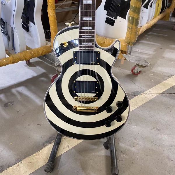 

zakk version black circle cream white color mahogany body rosewood fingerboard golden hardware same of the pictures
