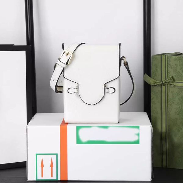 

2021 designer mobile phone bag fashion solid color british noble style horse buckle one shoulder messengerbag