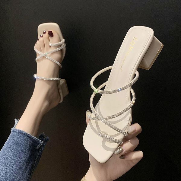 

2022 slippers summer wear new rhinestone fashion thick heel set toe roman middle heel slipper, Black
