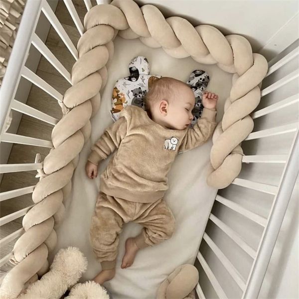 1M2M3M4M Baby Bett Stoßstange Geflecht Stoßstange Lange Handgemachte Geknüpfte Weben Plüsch Baby Krippe Protector Infant Knoten Kissen Zimmer Dekor 220531