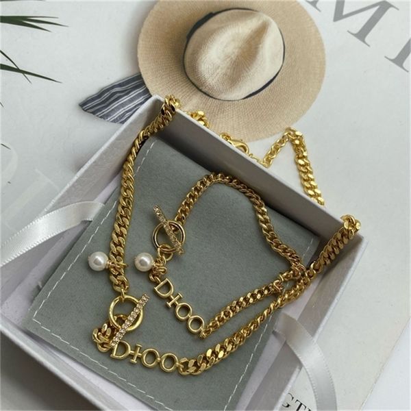 

2022 20% off designer simple female jewelry necklace with pearl necklaces, Silver