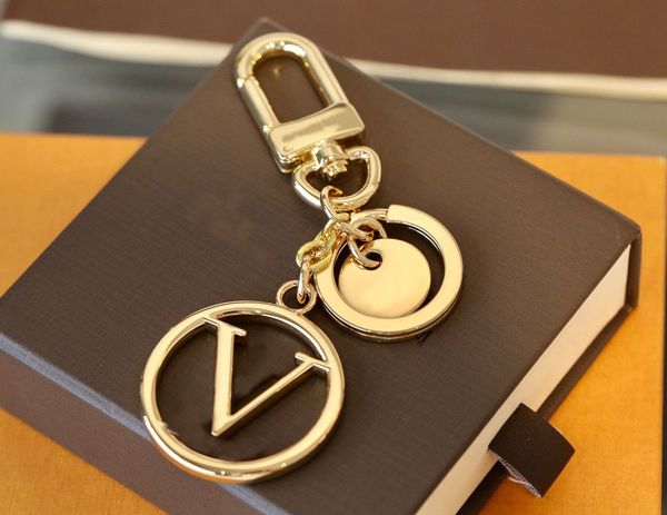 

stainless steel car keychain men and women fashion designer couple keychain bag pendant, Silver