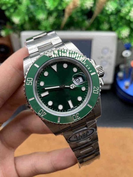 

clean mens watches 904l steel band 3135 automatic mechanical movement super luminous calendar green waterproof, Slivery;brown