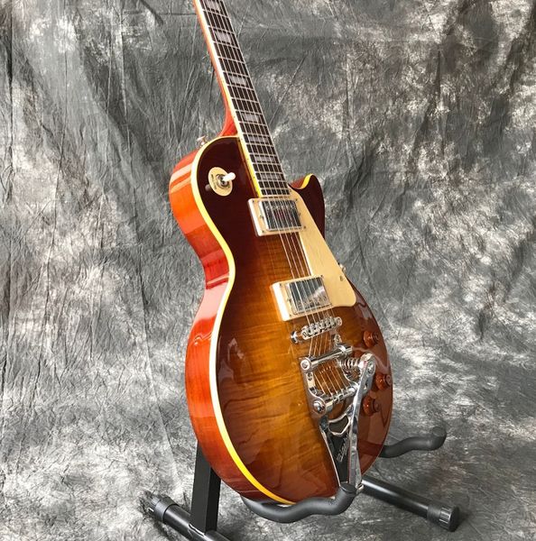 

custom shop tiger flame electric guitar sunburst color jazz gitaar,vibrato system, 6 strings mahogany body guitarra