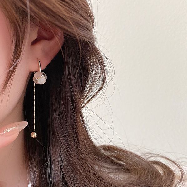 

little earrings women's spring and summer temperament luxurious lightweight luxury new, Golden;silver
