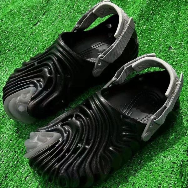 

2022 new classical designers men women sandals slides slippers bone resin desert sand foam runner ararat rubber west summer west brown flat, Black