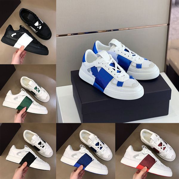 

high-quality men's casual shoes plaid embossed tennis white running shoes letter breathable patent leather joker two-color stripes walk, Black