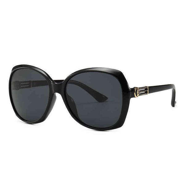 

sunglass driving net red glass big frame glass fashion classic tr sunglass female 9913, White;black