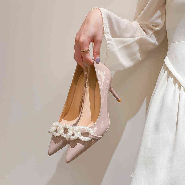 

spring nude high thin heels 2022 net red temperament lacquer leather pearl buckle dign sense pointed large single shoes, Black