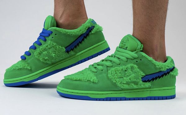 

mens shoes dunks lows grateful dead pro dead bears gs basketball shoe sports sneakers real leather color green spark/soar size 36-47 availab