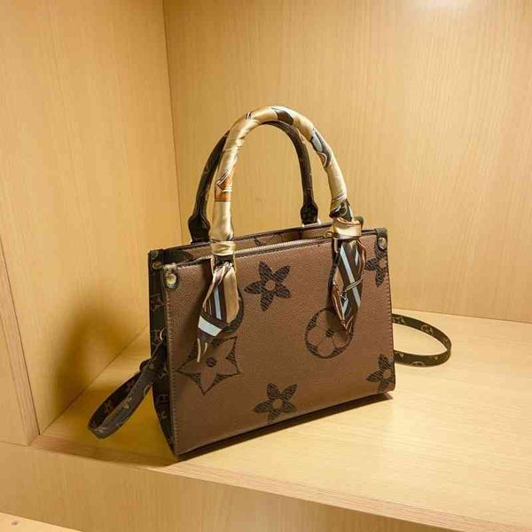 

factory direct 65% off silk scarf large capacity single shoulder tote bag 2022 autumn new women's fashion portable shopping bag