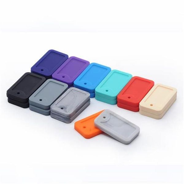 18 colori Dog Tag Massaggiagengive Ciondolo per dentizione in silicone BPA Etichette masticabili giocattolo Collana da masticare per bambini