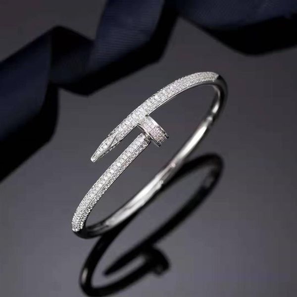 

fashion-cross-border e-commerce europe and the united states gold-plated classic micro-card home nail bracelet female full diamond270o, White