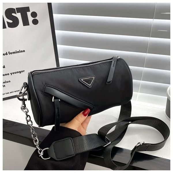 

factory promotion nylon cloth women's 2022 new trend fashion single shoulder messenger bag simple chain wide shoulder belt pillow bag