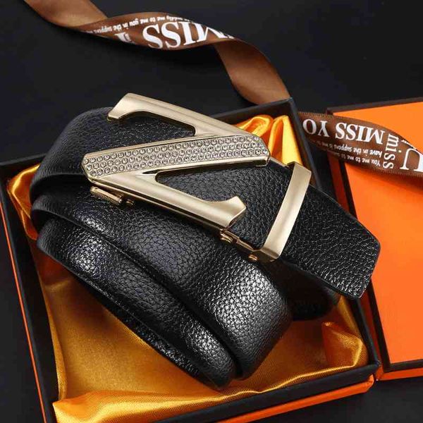 

leather men h logo belt luxury brand ladies fashion trend 2022 new men'sfashion casual middle-agedbelt 2022, Black;brown