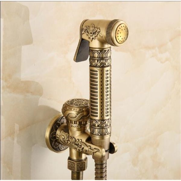 Set doccia con getto a mano per bidet in bronzo antico Spruzzatore in rame Lanos Rubinetto per WC Pistola per lavabo Rubinetto a parete Y200321