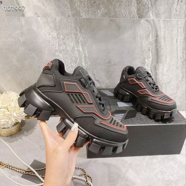 Sapatos casuais 19FW New Capsule Series Camouflage Black Stylist Shoes Lates P CloudBust Thunder Lace Up Sneakers Borracha Low Top Platform Shoes Mkjk894566