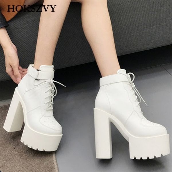

hoksvzy new womens winter black boots platfrom boot women fashion shoes thick high heel boots ankle boots 201105