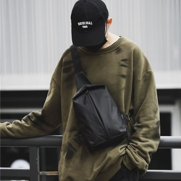 

men's chest bag shoulder crossbody bag designer outdoor sport waist bag streetwear bags fanny pack small for men women hip hop business