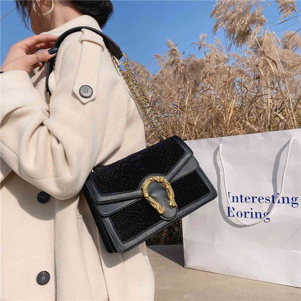 

55% off discount winter chain bag 2022 new fashion texture women's shoulder crocodile pattern messenger crossbody shoulder bags