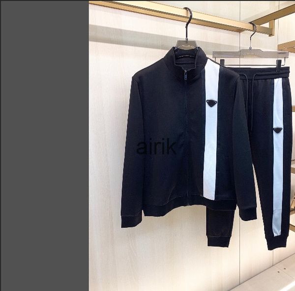 

autumn luxury designer tracksuit triangle metal badge letter tracksuits jogging suits men fashion sweatsuit training mens zipper stripe spor, Gray