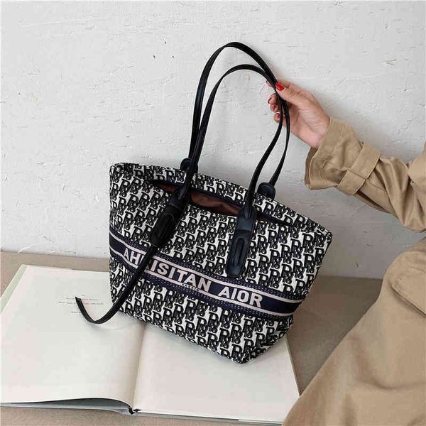 

fashion bag big new in large capacity single shoulder printed portable, Blue;pink
