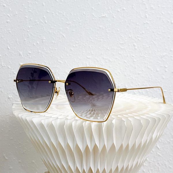 

sunglasses for women men summer 1069 style anti-ultraviolet retro plate square full frame fashion eyeglasses random box, White;black