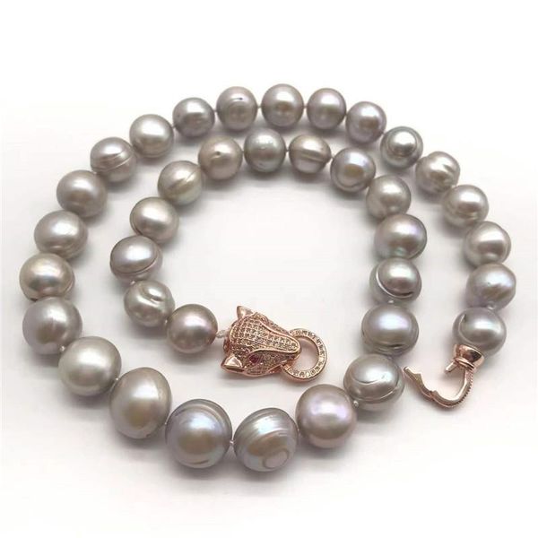 Catene Enormi perle d'acqua dolce naturali stile barocco 11-12 mm Collana con chiusura a testa di leopardo grigio argentato