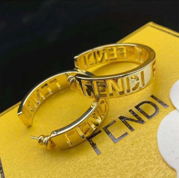 

new fashion designer stud earrings gold plated ring stud earrings women's holiday gifts, Golden;silver