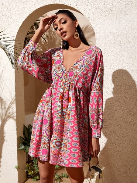 

allover print deep v neck tie back dress m4go#, Black;gray