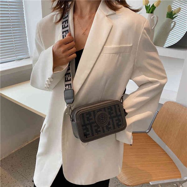 

2022 new designer handbags autumn and winter color contrast embossed letter small square wide shoulder strap single shoulder