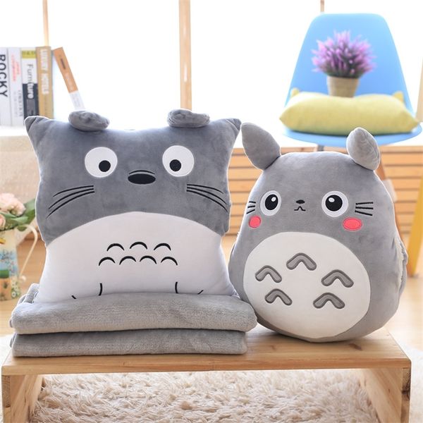 Totoro Plush Pillow Multifunzione 3 in 1 Throw Pillow Totoro Hand Warm Cuscino Cuscino Baby Kids Coperta farcita Anime Figure Toy 220329