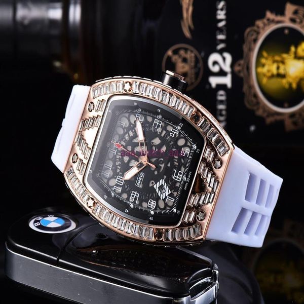 

2021 skull sport watches diamond men women quartz watches fashion watch dial inlaid drill mens quartz watches 218i, Slivery;brown