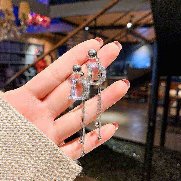 

luxury brand long chain letter d hanging earrings for women crystal big dangle earring wedding jewelry statement pendientes, Silver