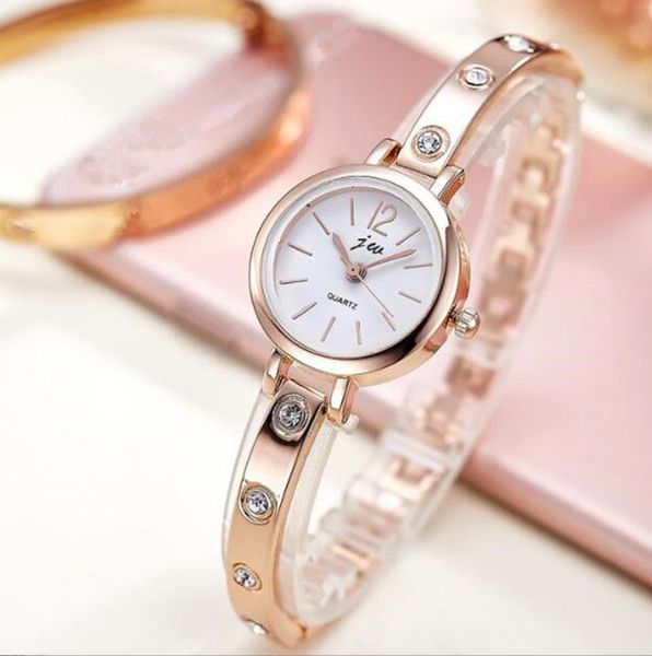 Bracelete de moda Mulheres relógios Design simples clássicos de aço inoxidável