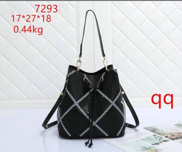 

classic luxurys designers drawstring bag bucket handbags string shoulder bags letter florals women totes fashion leather crossbody bag 7293#