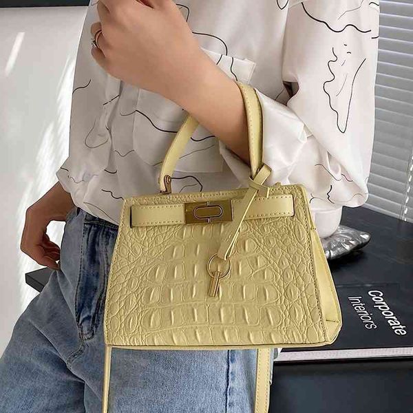 

ladies fashion personality trend new brand bag wholesale women's pattern portable one shoulder