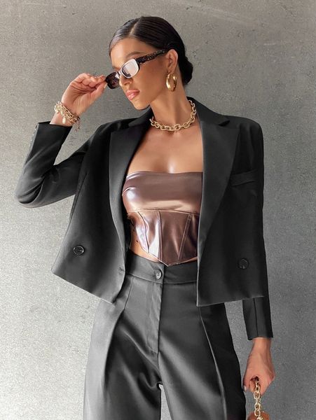 

lapel collar double button crop blazer n8ip#, White