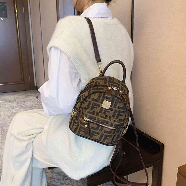 

2022 new designer handbags bags letter backpack capacity printed