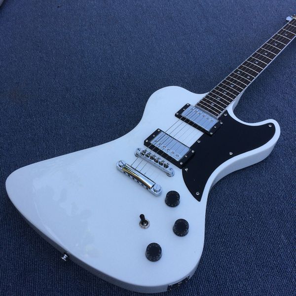 

delivery, alpine white, mahogany fingerboard, electric guitar