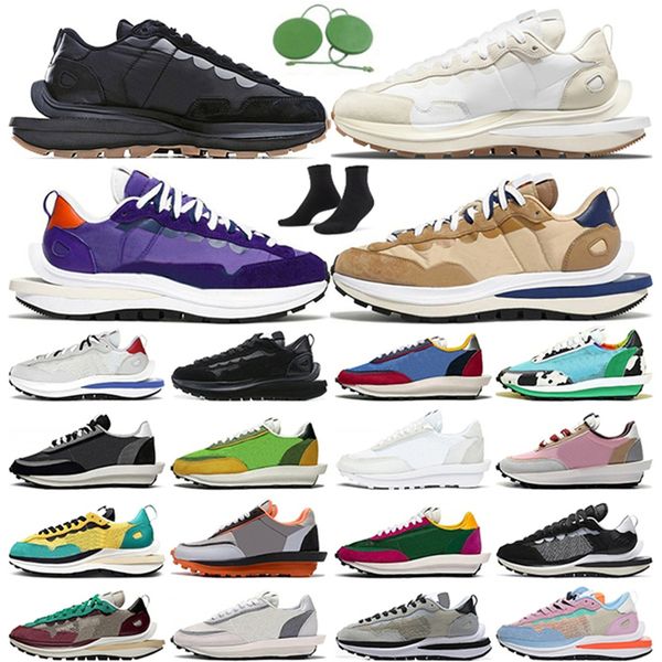 

sacais vaporwaffle running shoes waffle men women ldv waffle pegasus fragment nylon black white gum sesame pine green gusto mens trainers ou