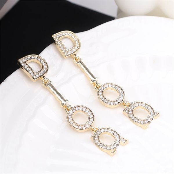 

20% off 2022 new jewelry new fashion inlaid letter earrings silver needle, Golden